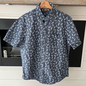 Tailor Vintage men’s large chambray pineapple button down tee blue